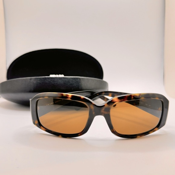 Prada Havana Brown Tortoise Shell Polarized Sunglasses with gold lenses - EUC - Picture 2 of 10